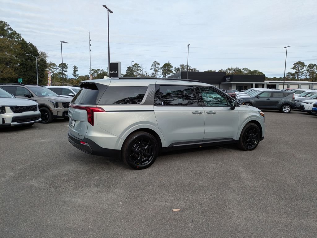 New 2026 Ivory Silver Kia SX image 3
