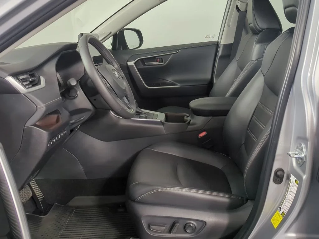 Used 2025 Silver Toyota Limited image 2