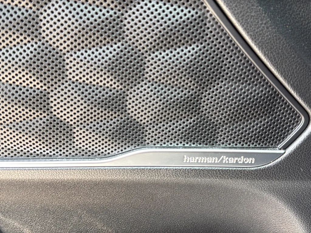Certified Used 2023 Silver Hyundai SEL Premium image 27