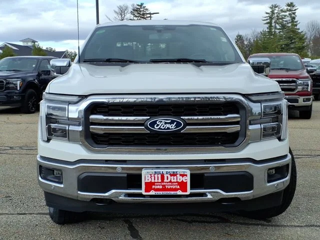 New 2026 Star White Metallic Tri-Coat Ford Lariat image 22