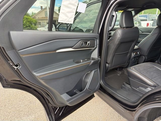 New 2026 Black Ford Tremor image 12