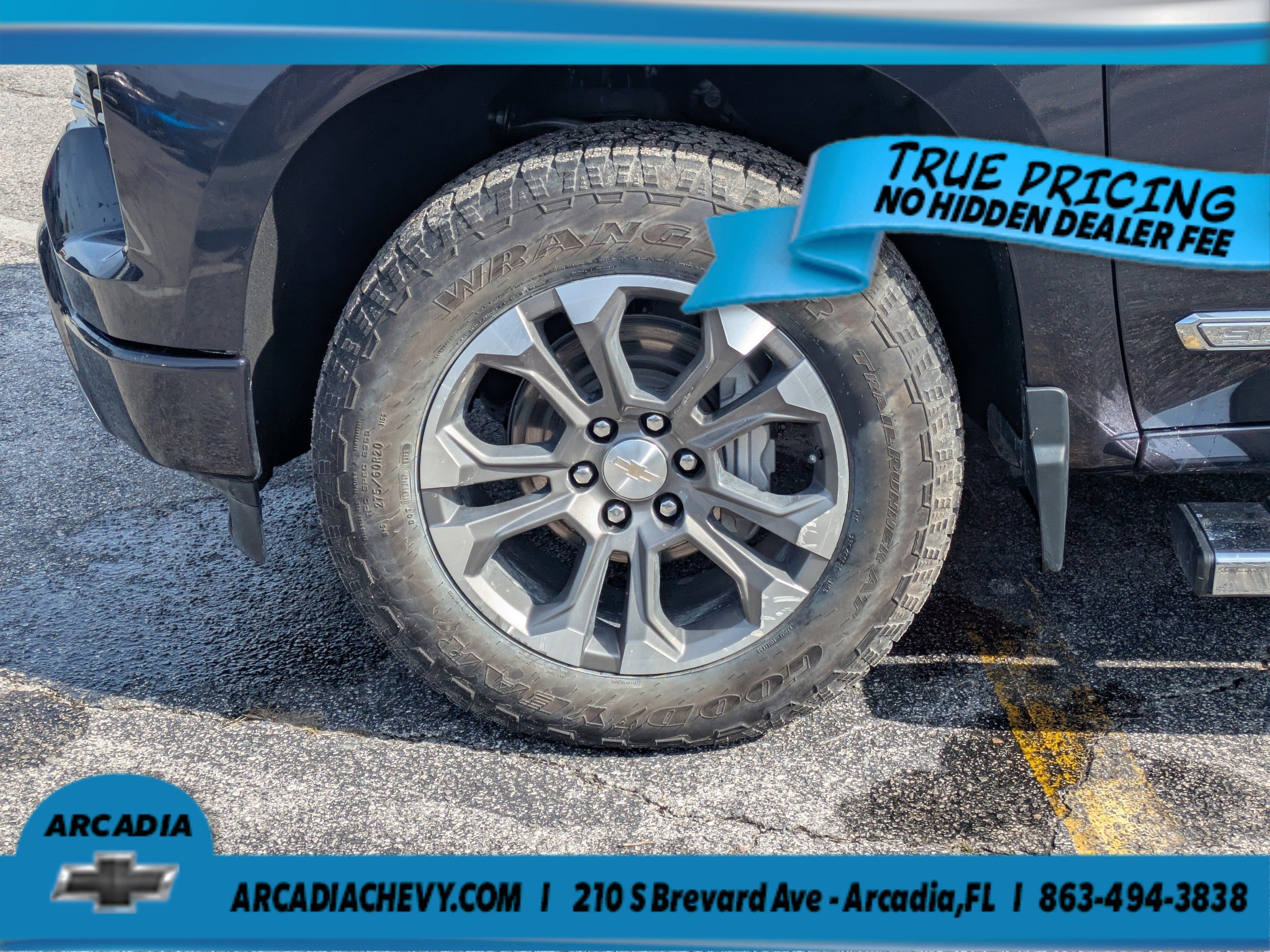 Used 2023 Dark Ash Metallic Chevrolet High Country image 12