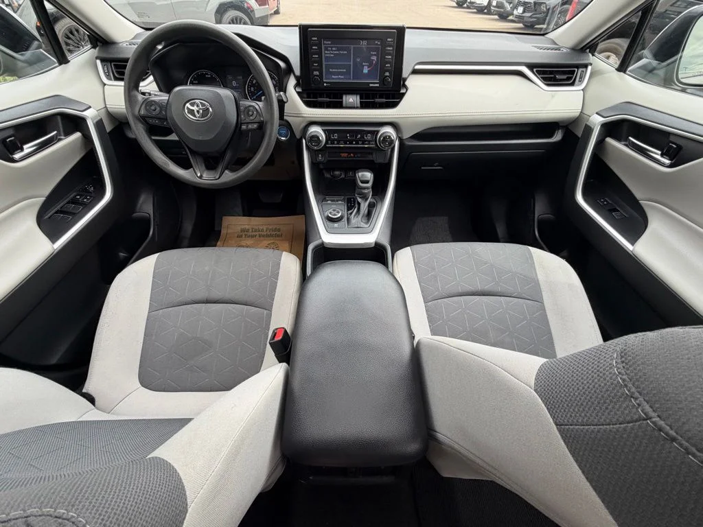 Used 2022 Gray Toyota XLE image 12