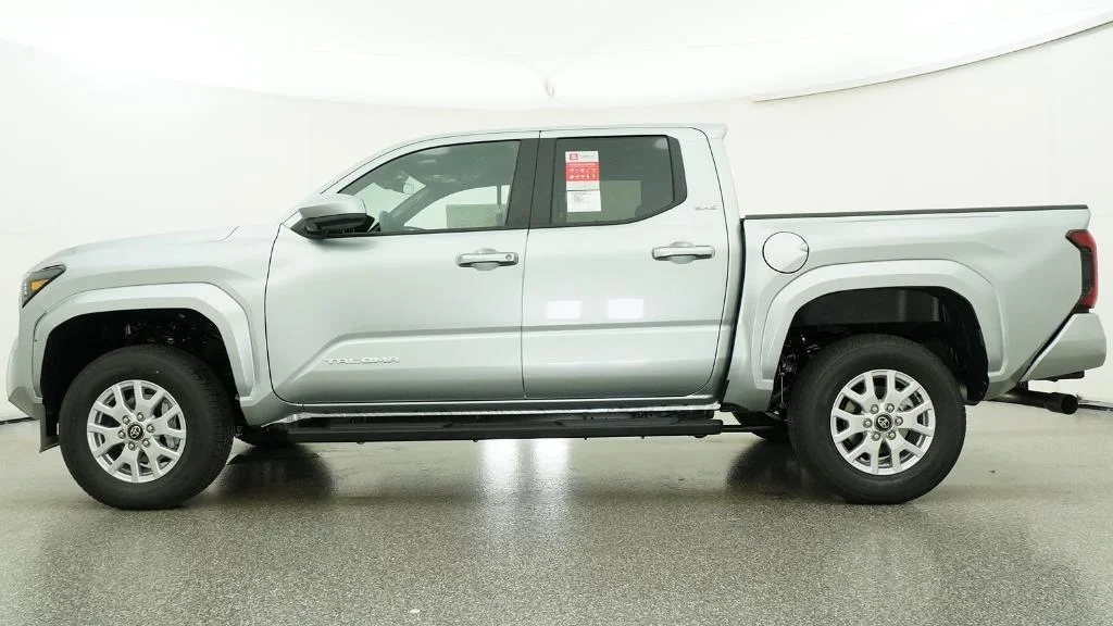 New 2026 Celestial Silver Metallic Toyota SR5 image 10