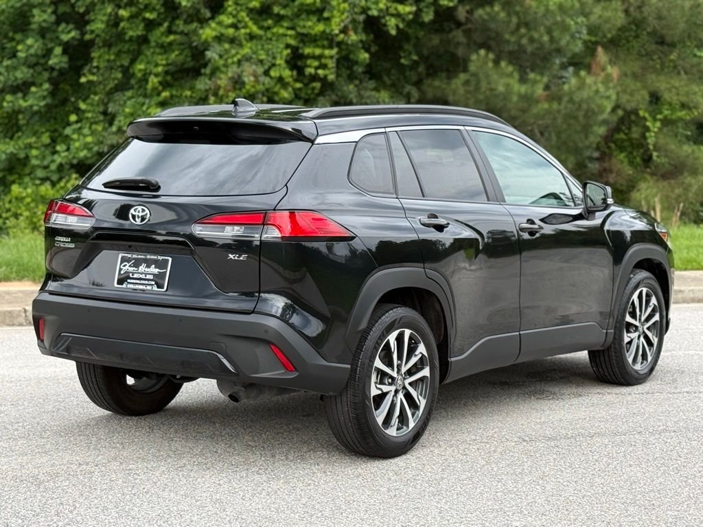 Used 2025 Black Toyota XLE image 11