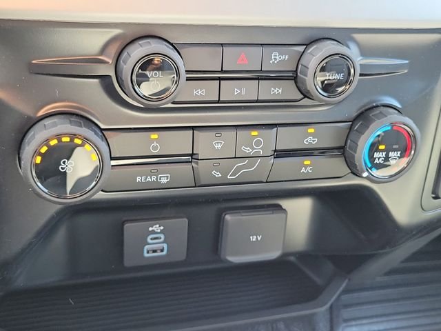 New 2026 Oxford White Ford F-550® XL image 9