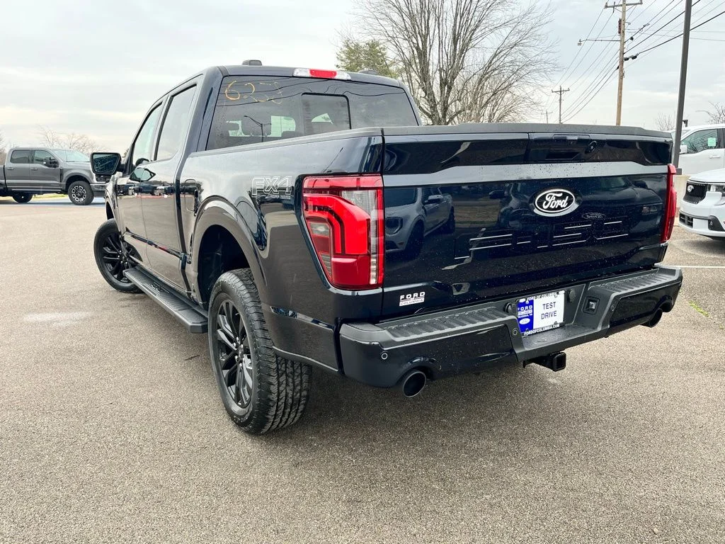 New 2026 Blue Ford Lariat image 4