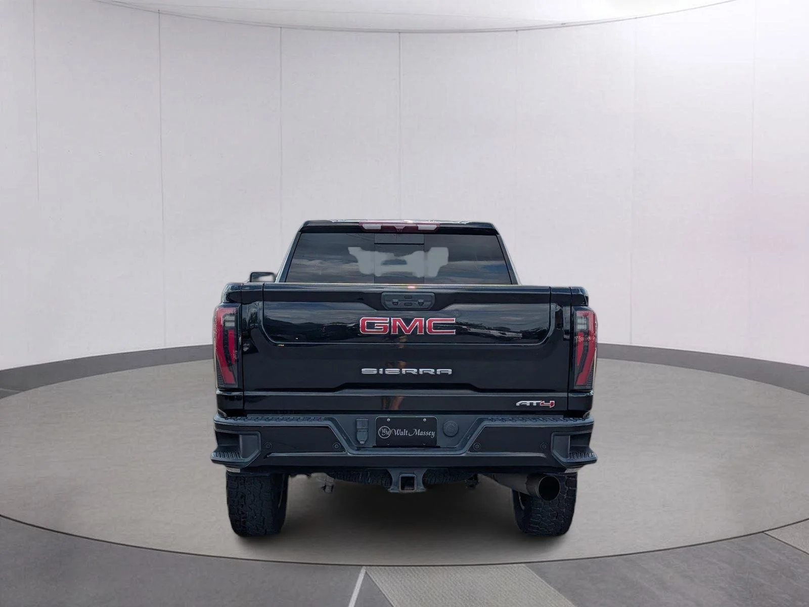 Used 2024 Onyx Black GMC AT4 image 4