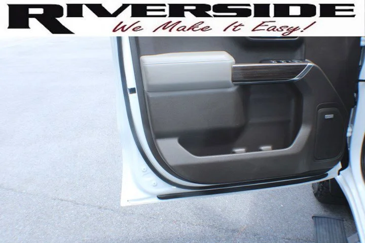 Used 2021 Summit White Chevrolet LT Trail Boss image 6