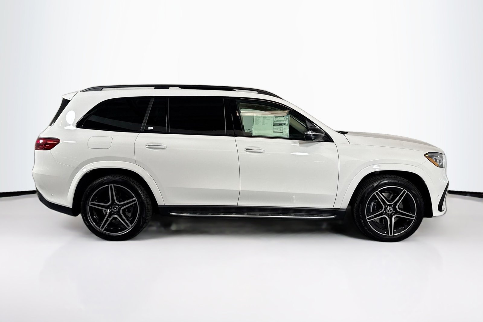 New 2026 Polar White Mercedes-Benz GLS 450 image 4