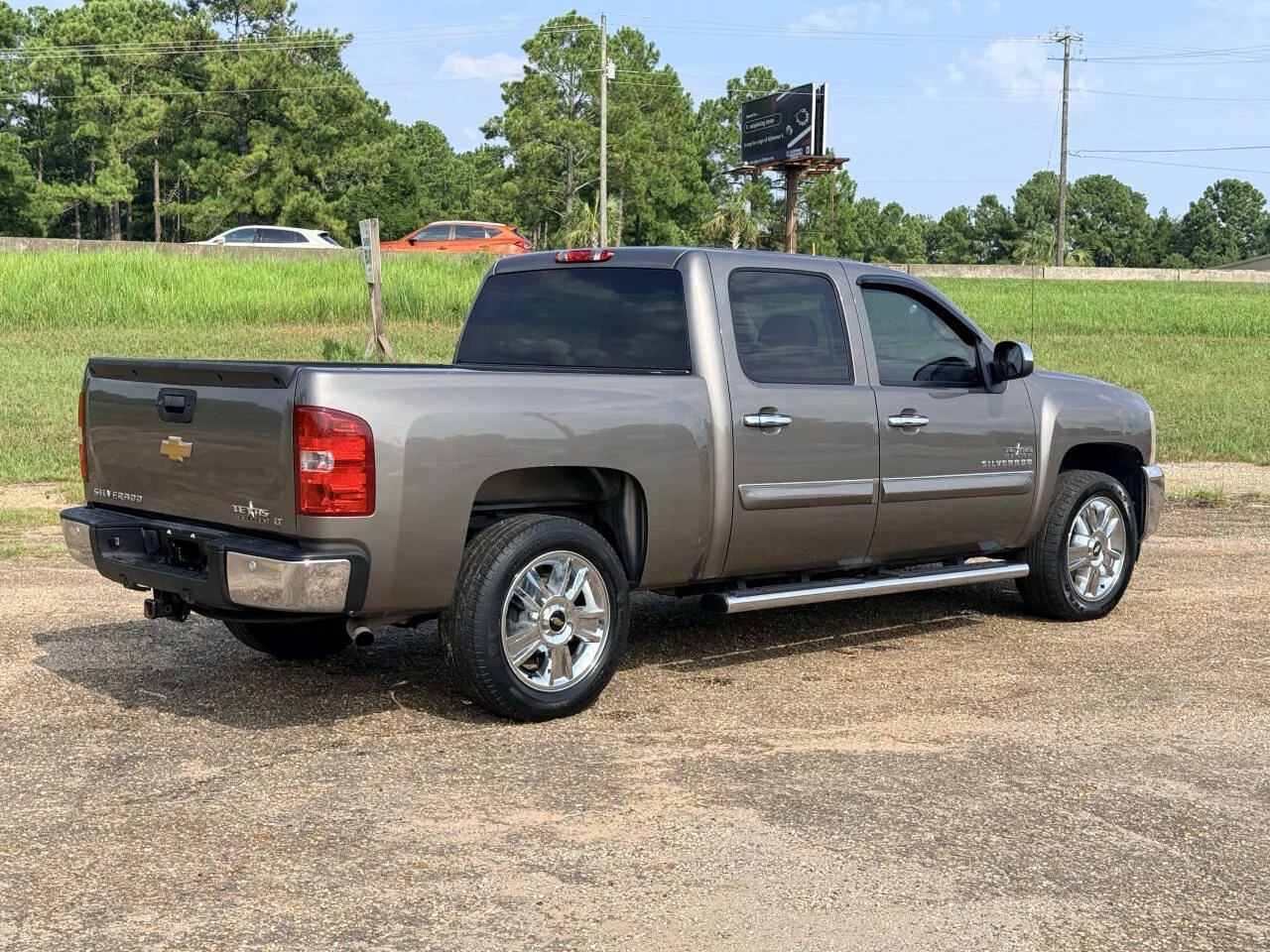 Used 2012 Pewter Chevrolet LT 4x2 4dr Crew Cab 5.8 ft. SB image 6