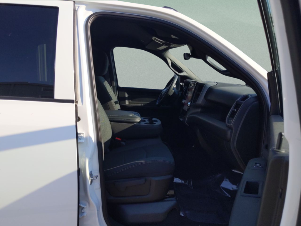 2026 RAM 3500 Tradesman - Photo 30