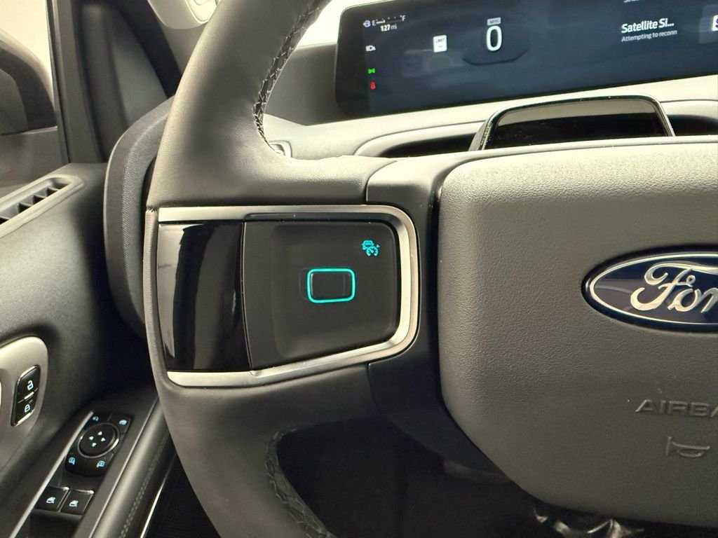 New 2026 Star White Metallic Tri-Coat Ford Active image 26