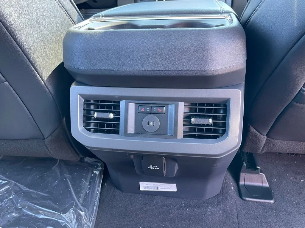 New 2026 Star White Metallic Tri-Coat Ford F-350® Lariat® image 36