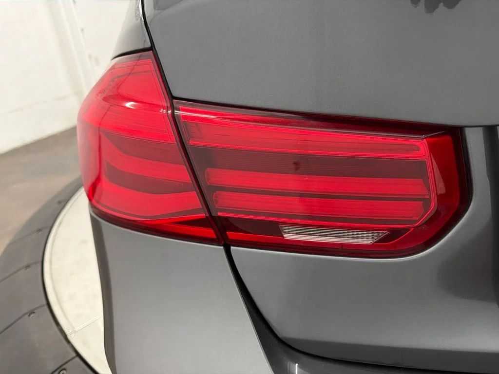 Used 2018 Gray BMW Base image 12