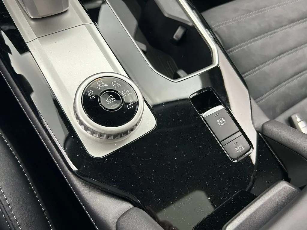 2026 Mitsubishi Outlander SE - Photo 31