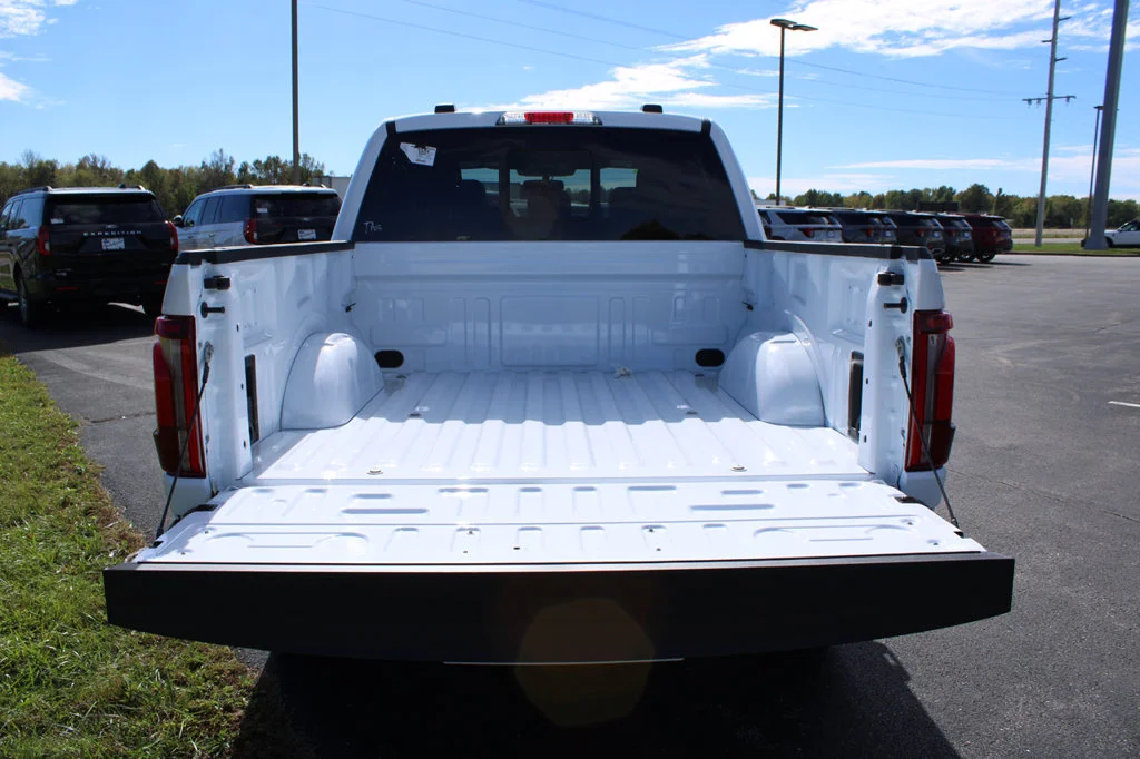 New 2026 Oxford White Ford Lariat® image 16
