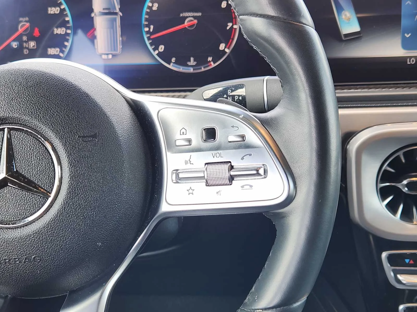 Used 2019 designo Graphite Metallic Mercedes-Benz G 550 image 28