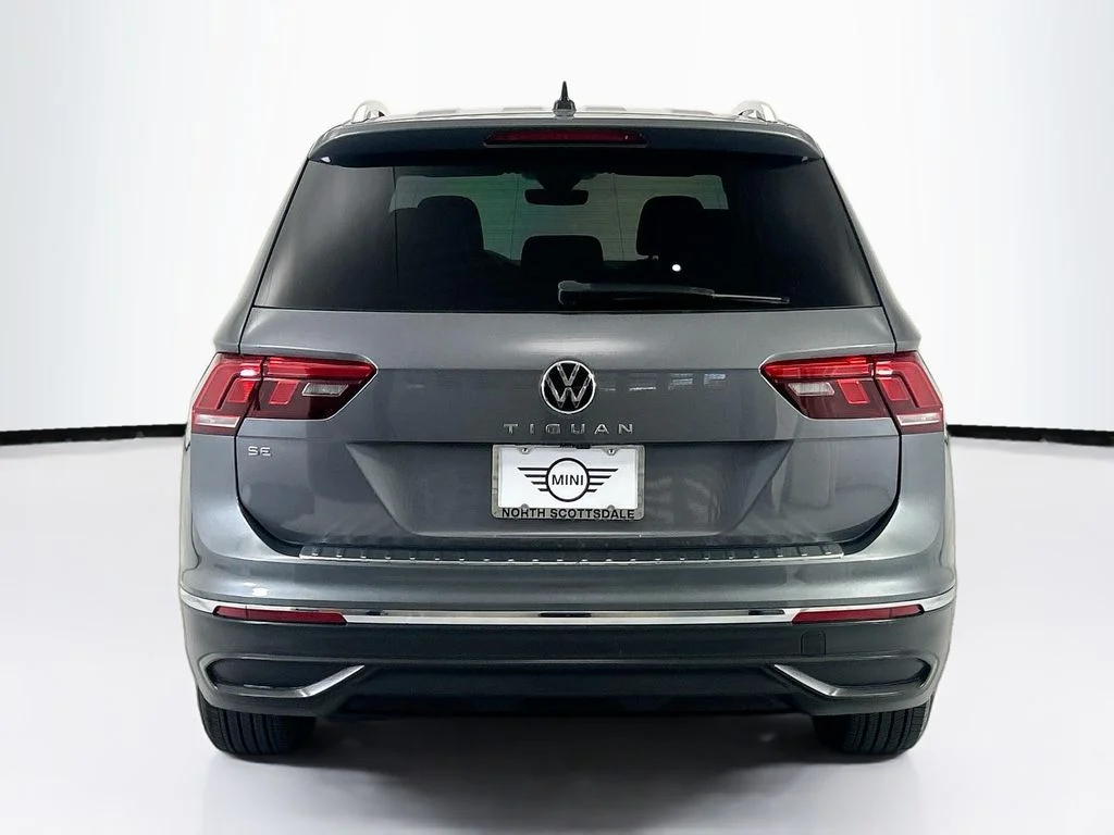 Used 2024 Gray Volkswagen 2.0T SE image 6