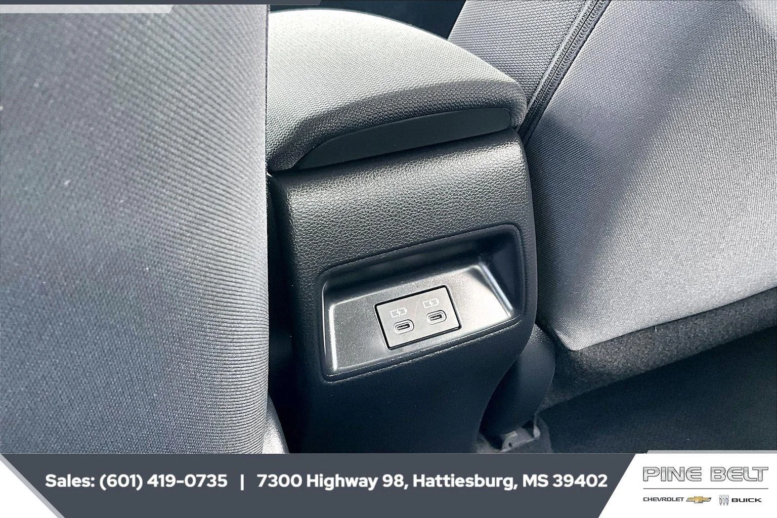 2024 Toyota Corolla LE - Photo 26