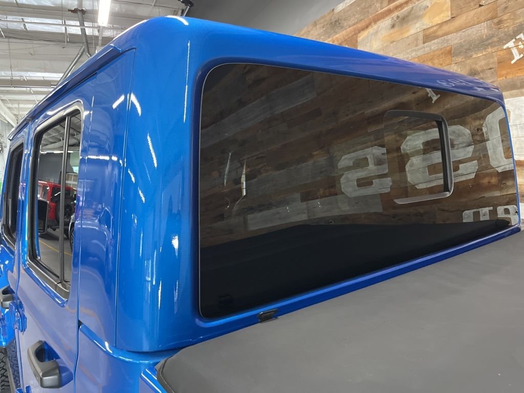 Used 2023 Blue Pearl Jeep Rubicon image 20