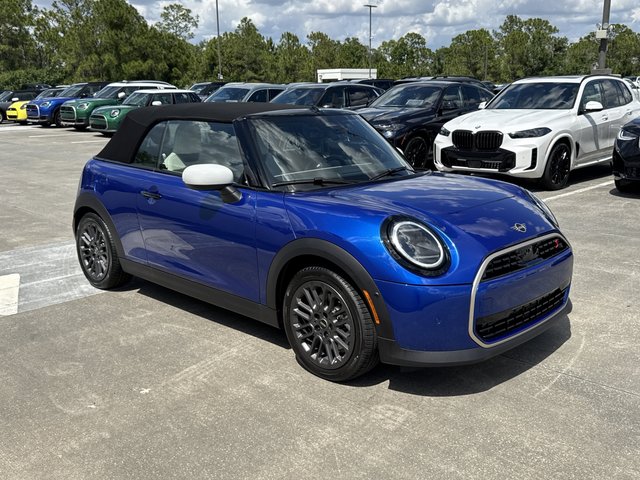 2026 MINI Convertible Signature Plus