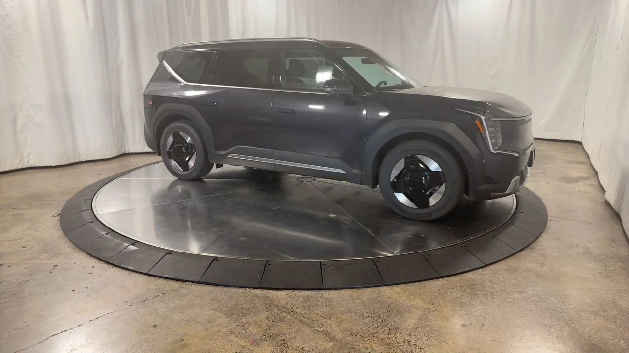 New 2026 Panthera Metal Kia Wind image 6