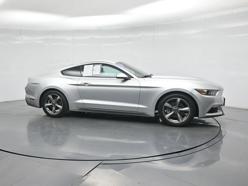Used 2016 Silver Ford EcoBoost Premium image 20
