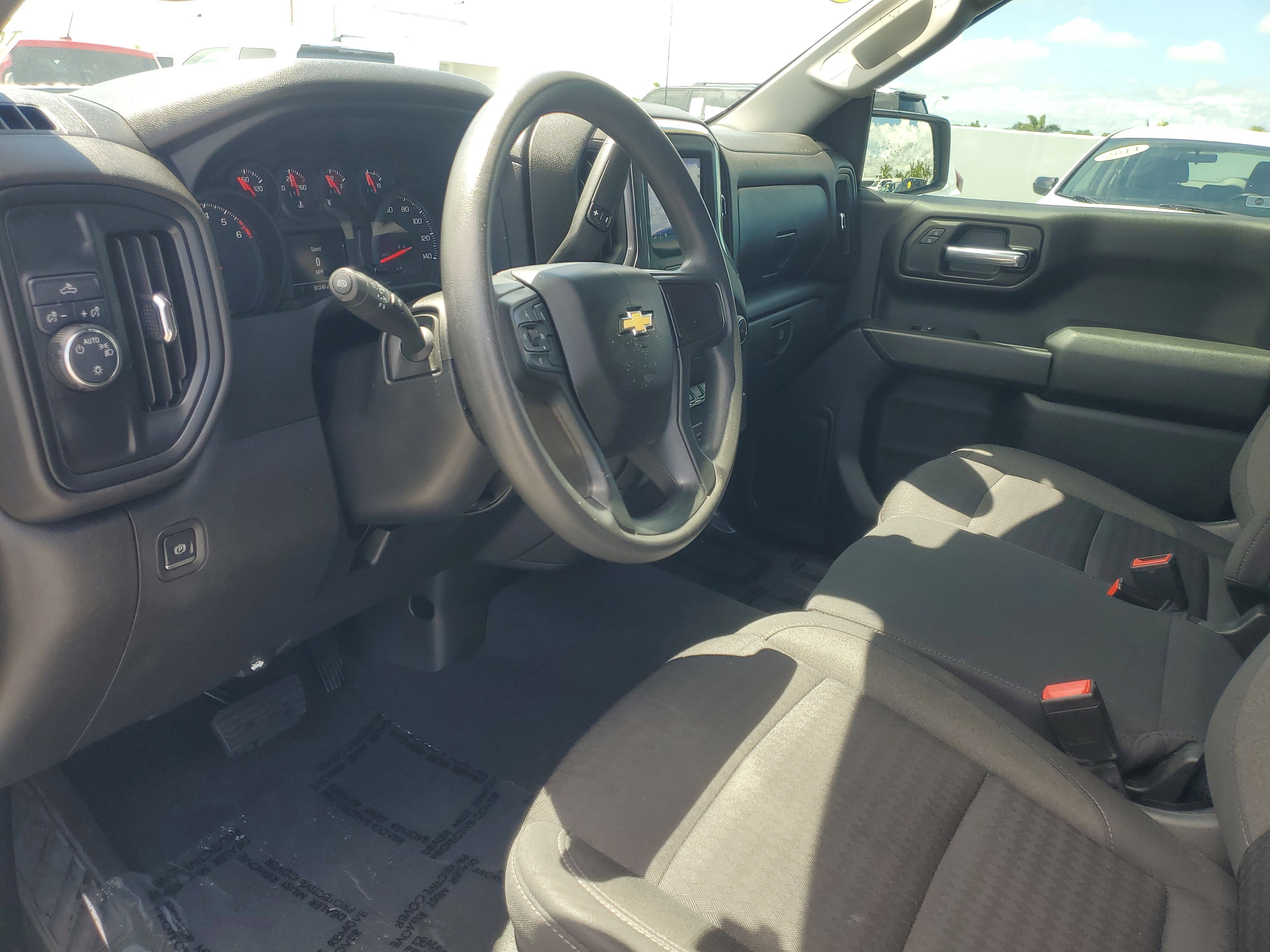 Used 2022 Summit White Chevrolet Custom image 14