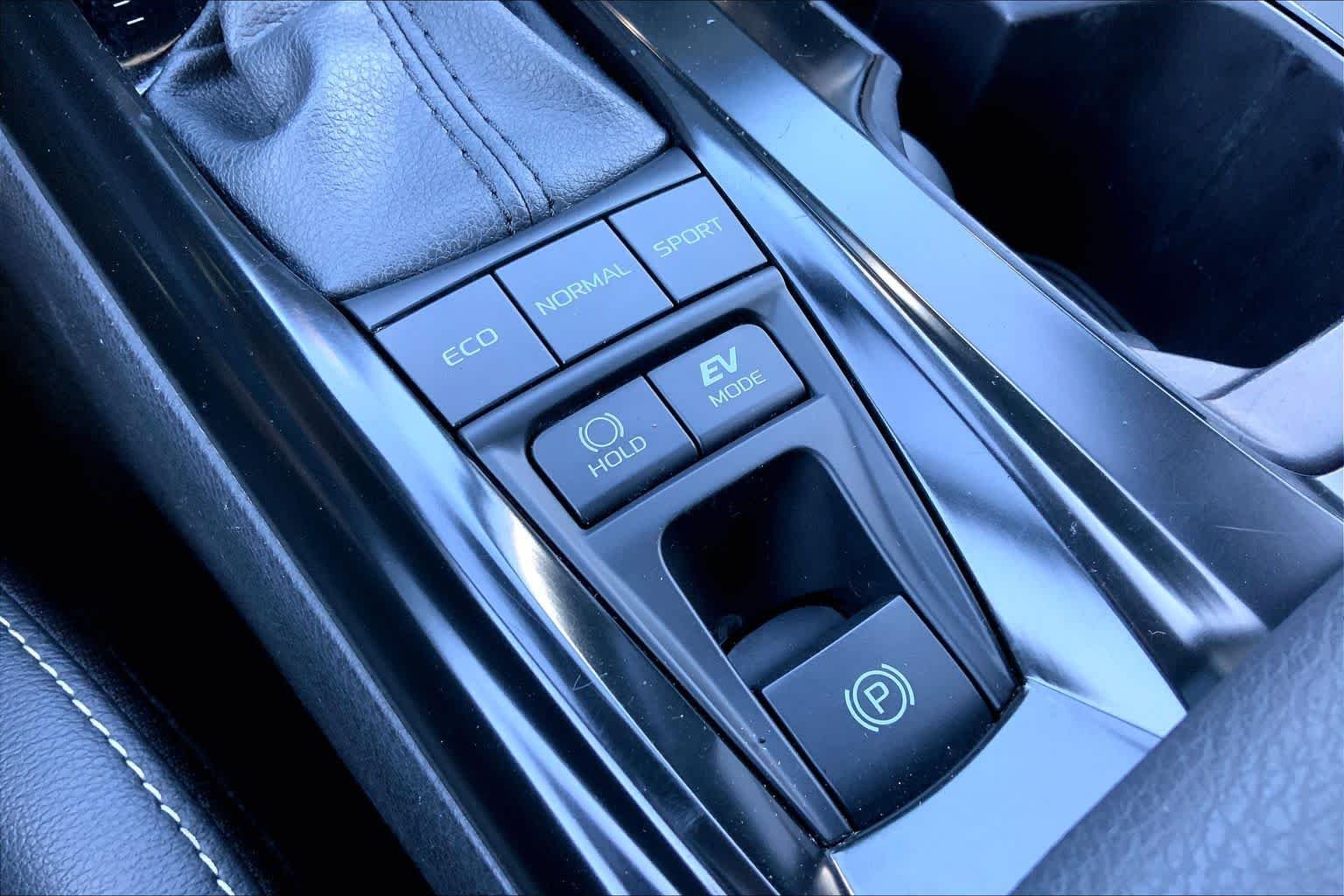 Used 2025 Midnight Black Metallic Toyota SE image 35