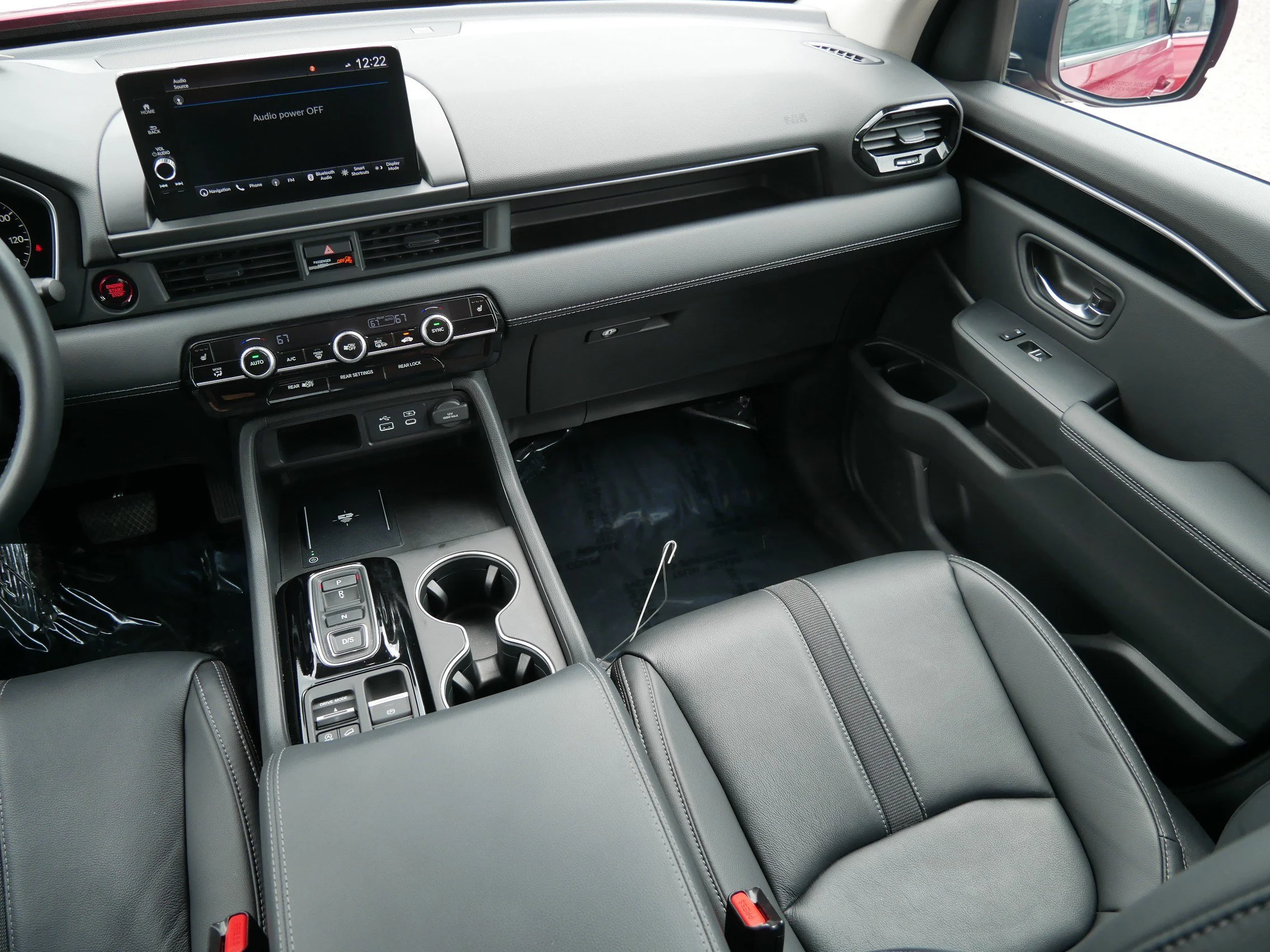 2023 Honda Pilot Touring - Photo 11