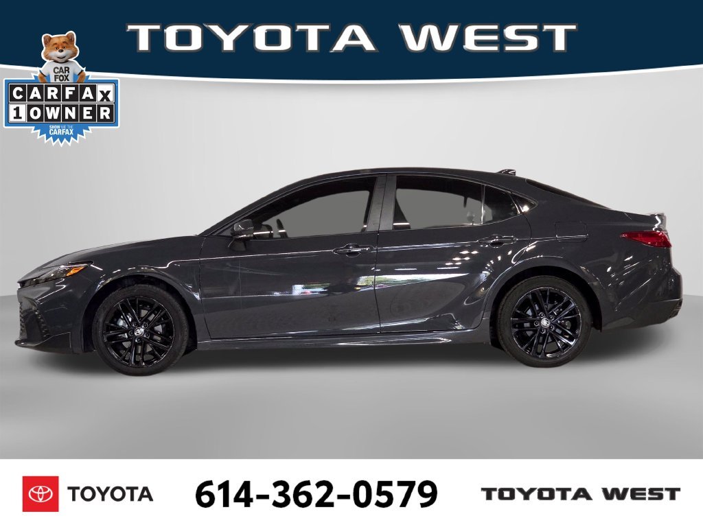 Used 2025  Toyota SE image 10