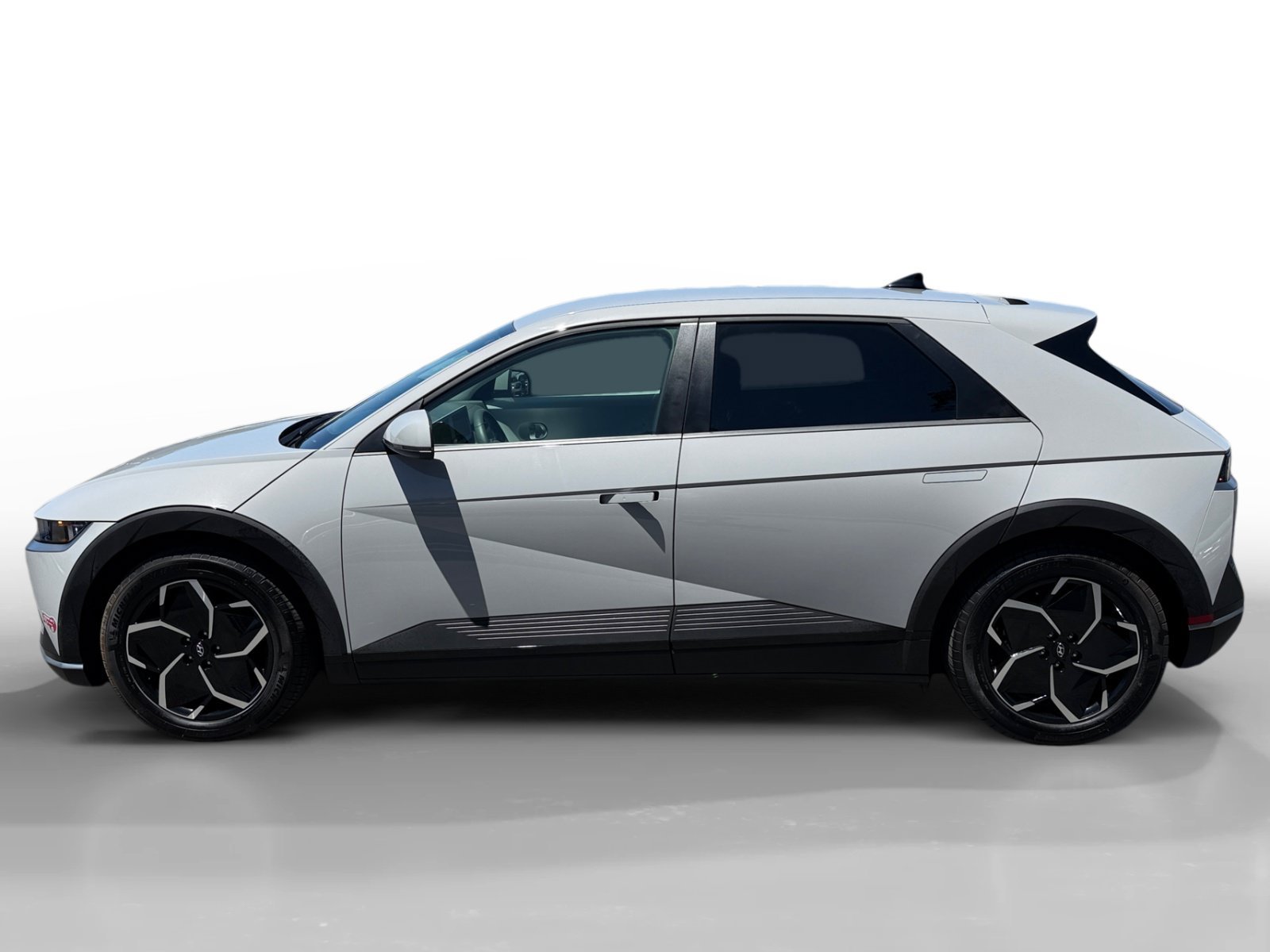 Used 2024 Hyundai IONIQ 5 SEL with VIN KM8KN4DE1RU279953 for sale in San Jose, CA