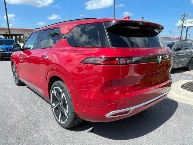 2024 VinFast VF 9 PLUS - Photo 5