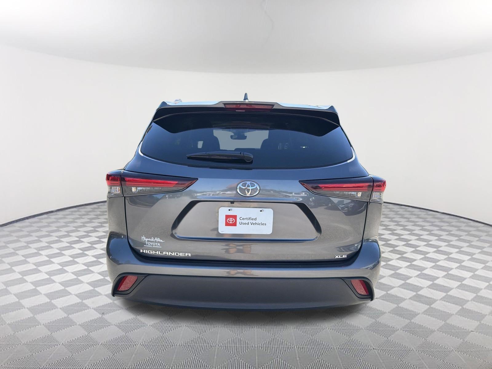 Certified Used 2025 Magnetic Gray Metallic Toyota XLE image 15