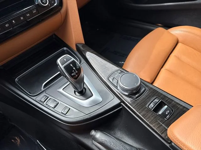 Used 2019 Alpine White BMW 440i image 26