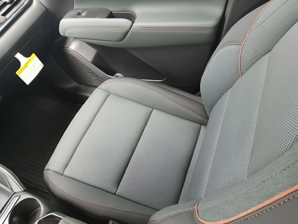 2027 GMC Terrain AT4 - Photo 23