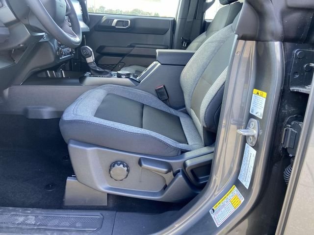 2025 Ford Bronco 4-Door Base - Photo 11