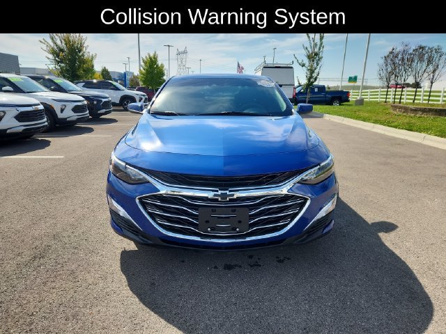 1G1ZB5ST3PF123670