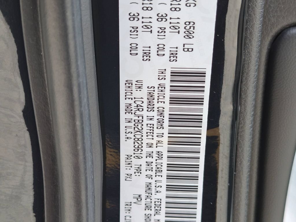 Used 2019 Black Jeep Limited image 31