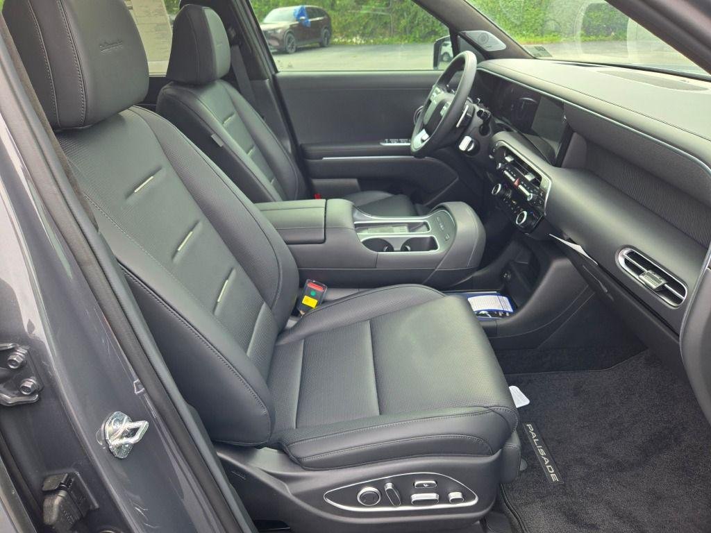 New 2026 Gray Pearl Hyundai Calligraphy AWD image 6