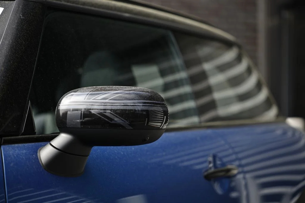 New 2026 Blue Metallic MINI Iconic image 10