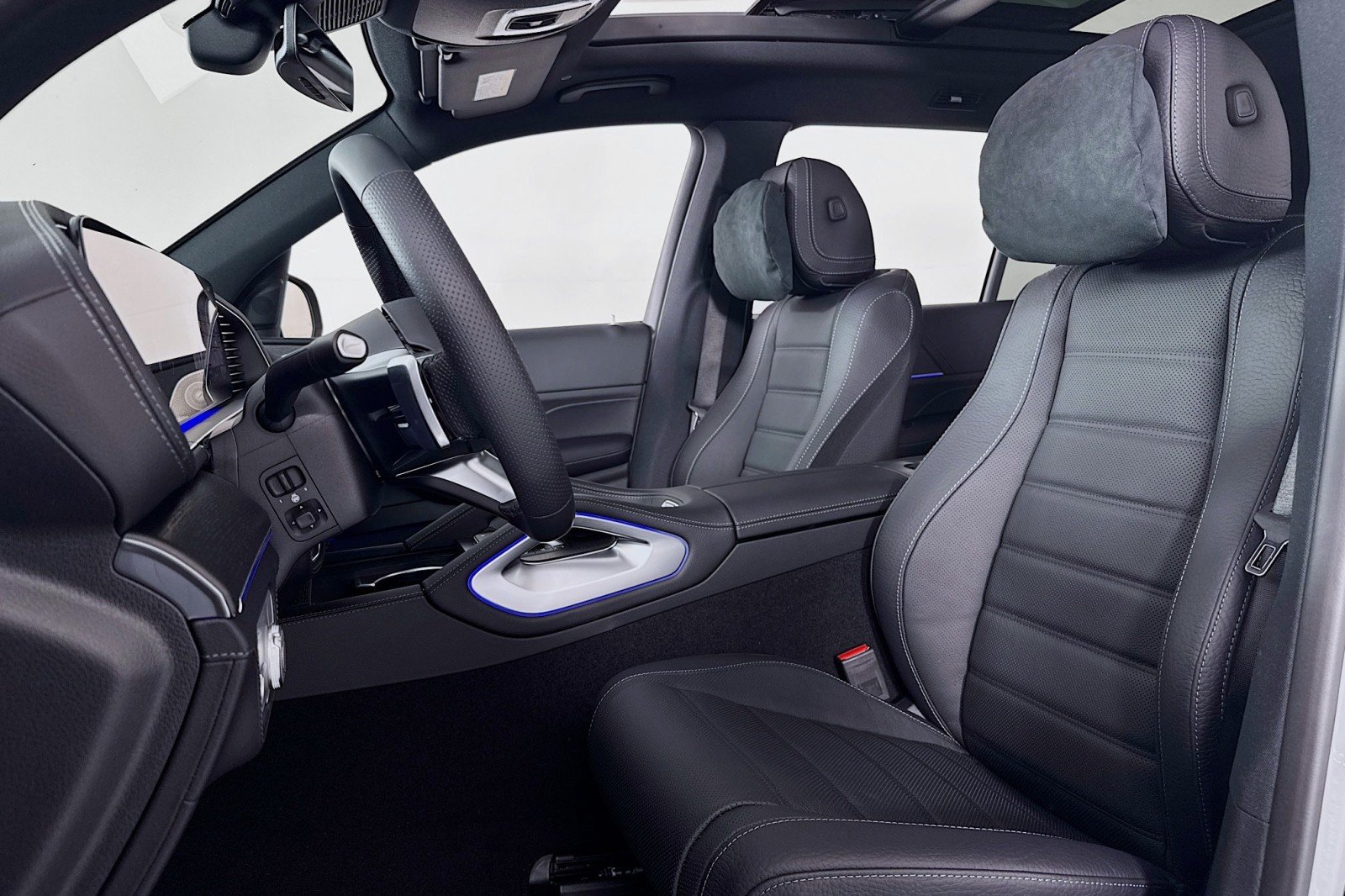 New 2026 MANUFAKTUR Alpine Grey Mercedes-Benz GLS 580 4MATIC® SUV image 17