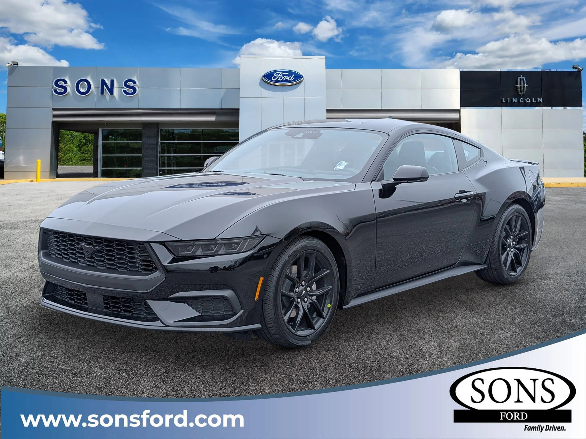 2026 Ford Mustang EcoBoost Fastback's photo