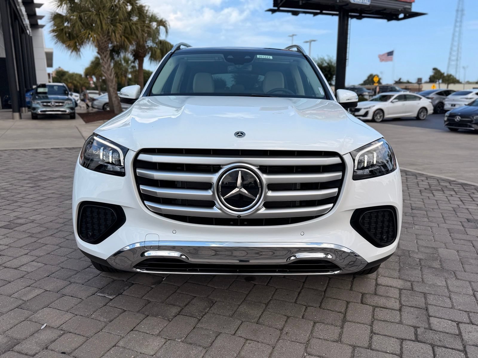 New 2026 Polar White Mercedes-Benz GLS 450 image 34
