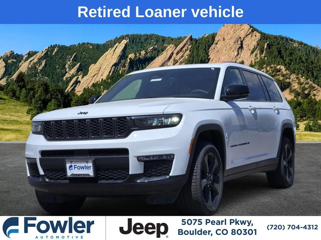 New 2025 Bright White Clear-Coat Exterior Paint Jeep Limited image 1