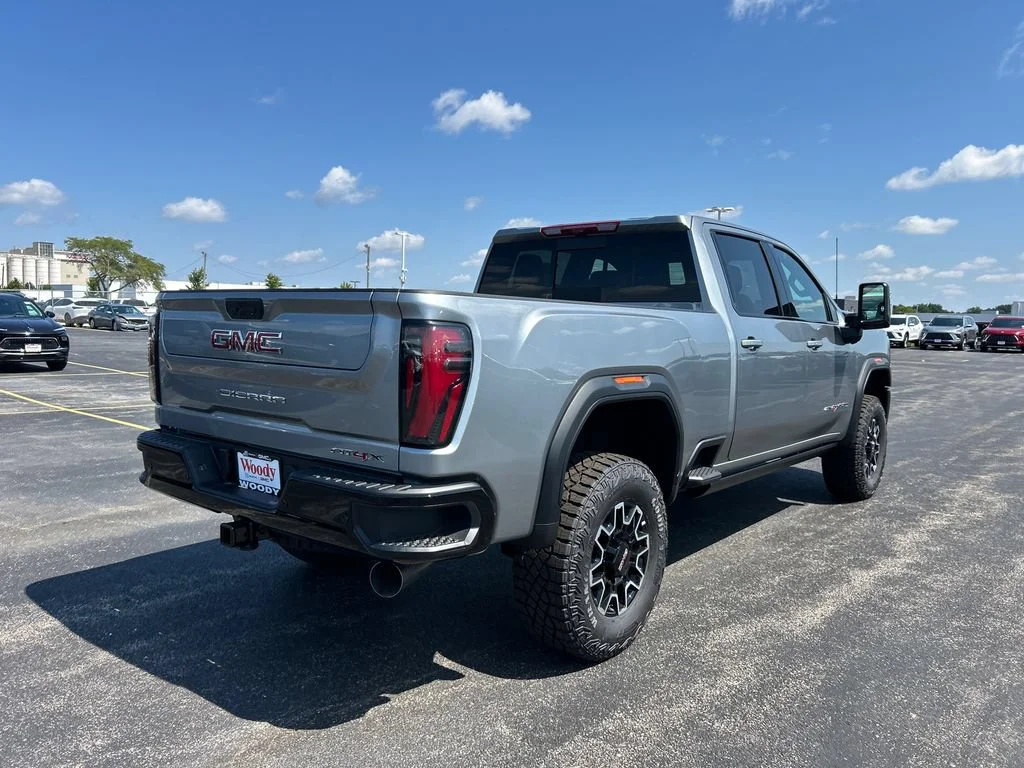 2026 GMC Sierra 2500HD AT4X - Photo 10