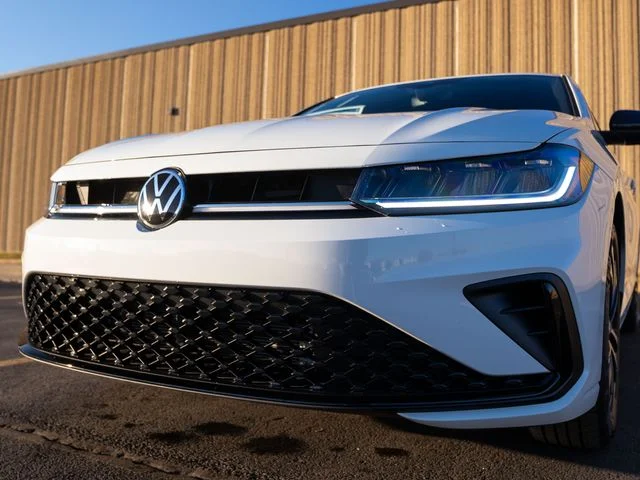 New 2026 White Volkswagen 1.5T Sport image 11