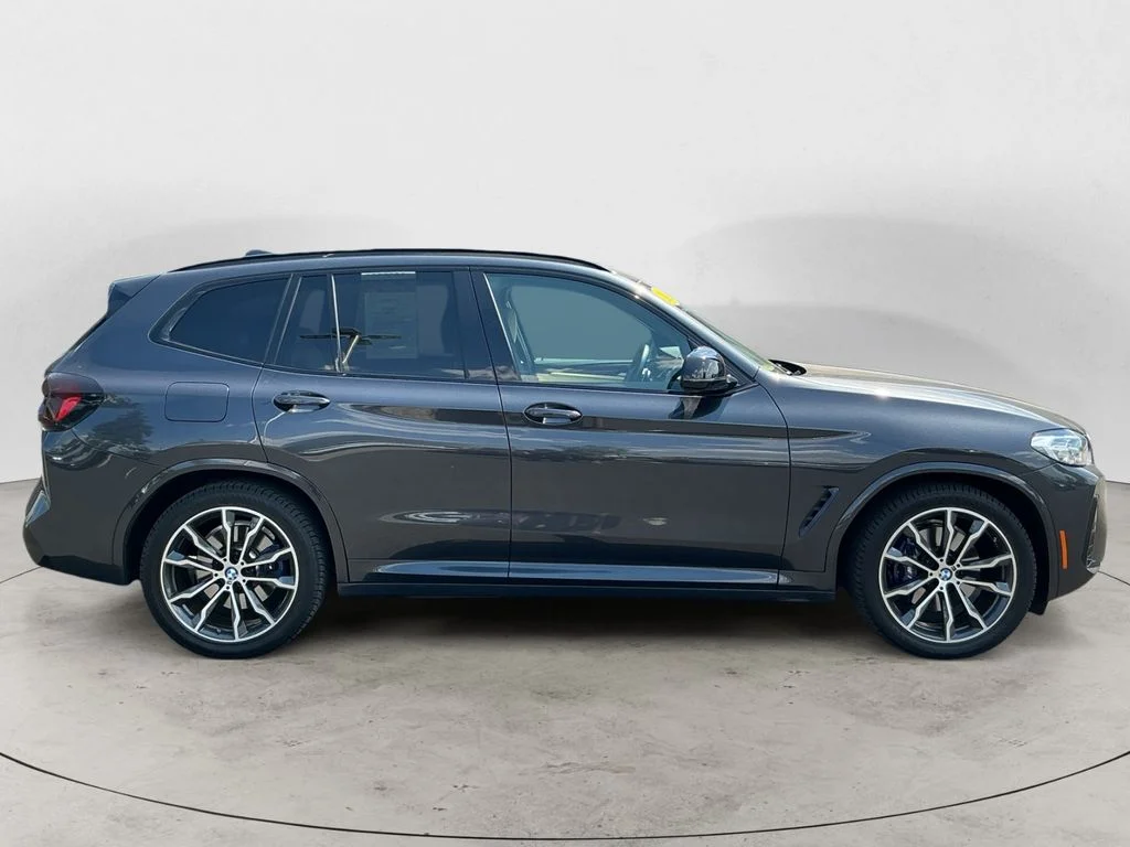 Used 2022 Gray BMW M40i image 4