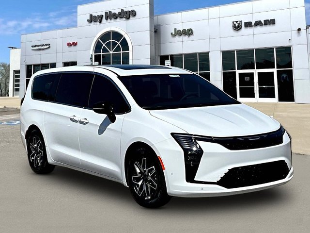 2027 Chrysler Pacifica Limited
